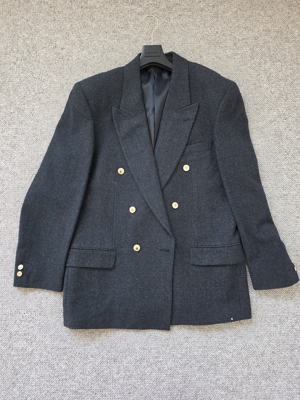 LEO 93% Wool Double-Breasted Blazer – Charcoal Gray, Size 52 S, Gold Buttons